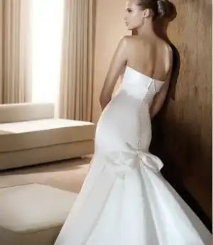 $pronovias-bal&#305;k-etekli-gelinlik-modeli.webp