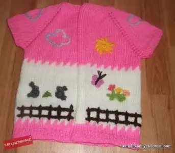 $488126_331156883651526_1245357289_n (1).webp