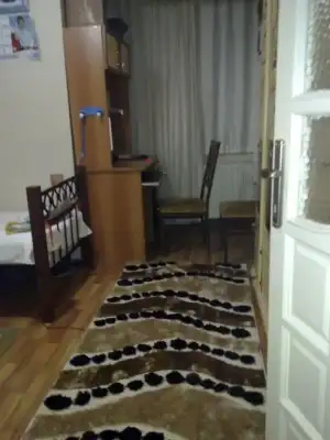 $21012011121.webp