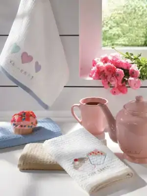 $71000174 Love Hearts Mutfak Havlu Seti ta&#231;.webp