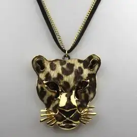 $product-130209000900qir18807ae-270-foyow-leopar-kristal-goz-kolye.webp