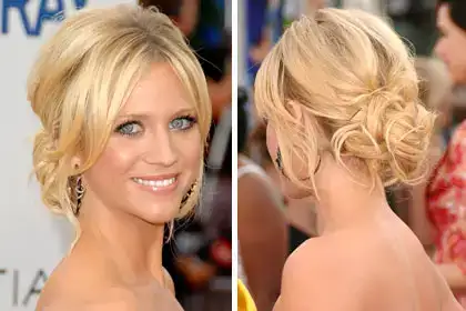 $BRITTANY-SNOW-topuz-sa&#231;-modeli.webp