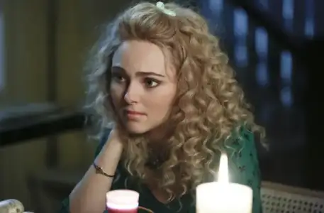 $ustv-carrie-diaries-s01-e06-5.webp $ustv-carrie-diaries-s01-e06-5.webp