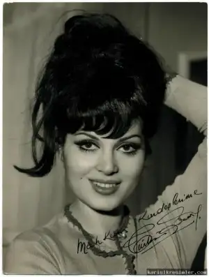 $turk_sinemasinin_sultani_turkan_soray.webp $turk_sinemasinin_sultani_turkan_soray.webp