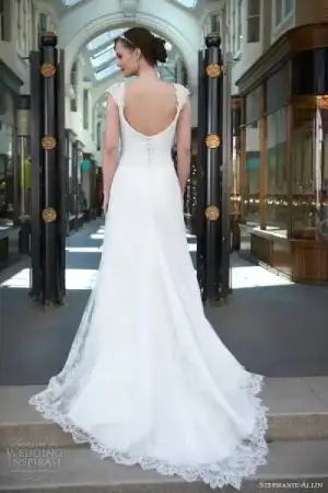 $2014_romantik_gelinlik_modelleri (8).webp