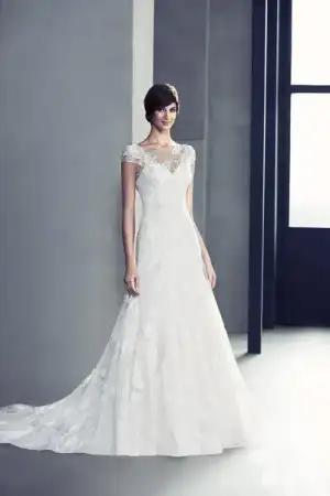 $2014 Oleg Cassini Gelinlik Modelleri (4).webp