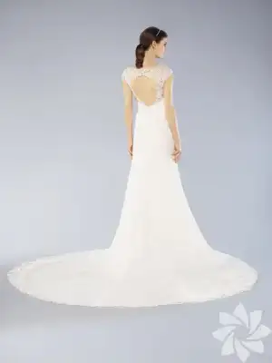 $2014 Oleg Cassini Gelinlik Modelleri (9).webp