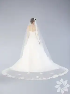 $2014 Oleg Cassini Gelinlik Modelleri (17).webp