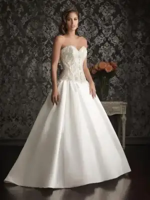 $moda_2014_gelinlik_modelleri (41).webp
