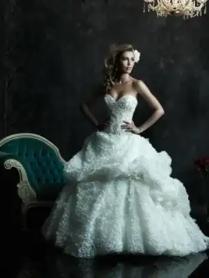 $moda_2014_gelinlik_modelleri (87).webp