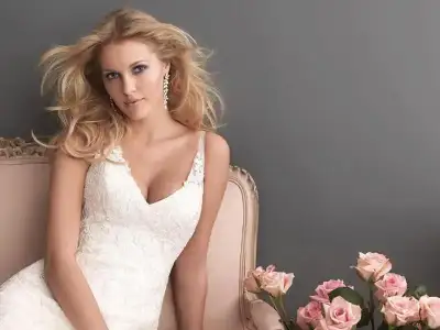$moda_2014_gelinlik_modelleri (118).webp