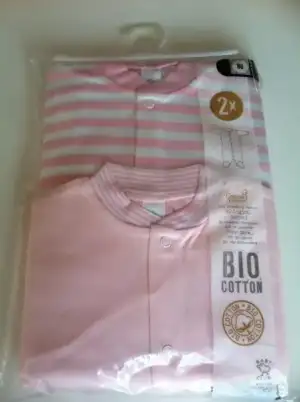 $8.webp