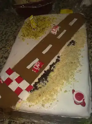 $Bild 3 TORTEN und SANWICH für Kinder.webp