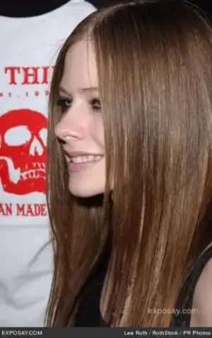 $avril-lavigne-mtvicon-metallica-arrivals-1kr3bH.webp $avril-lavigne-mtvicon-metallica-arrivals-1kr3bH.webp