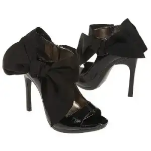 $shoes_iaec1236062.webp