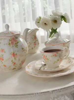 $Kahvalt&#305; seti.webp