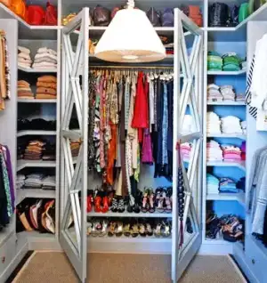 $more_domino_closets4.webp