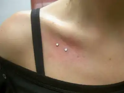 $dermal-piercing-31.webp