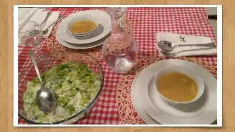 $tarhana ve yo&#287;urtlu salata.webp