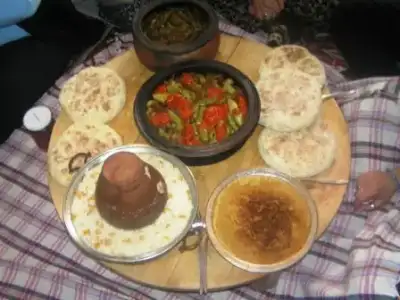 $kirsehir-yemekleri-yarisiyor1.webp $kirsehir-yemekleri-yarisiyor1.webp