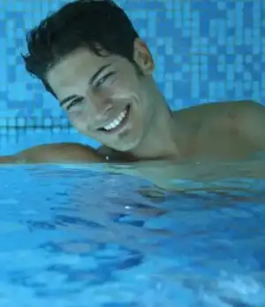 $20101015102702CAGATAY-ULUSOY-2.webp