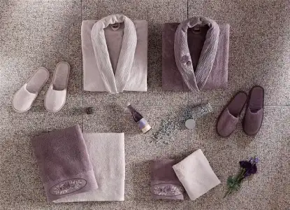 $Ta&#231;-Bambu Aile Bornoz Seti.webp