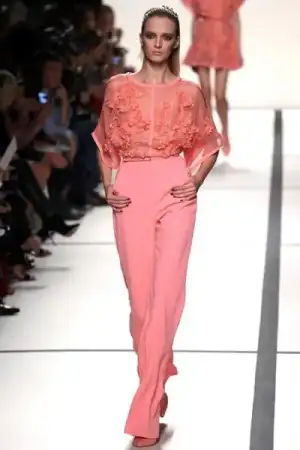 $elie_saab_2014_ilkbahar_defile_moda_elbise_modelleri (33).webp