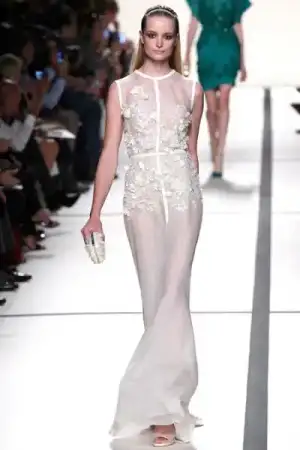 $elie_saab_2014_ilkbahar_defile_moda_elbise_modelleri (38).webp