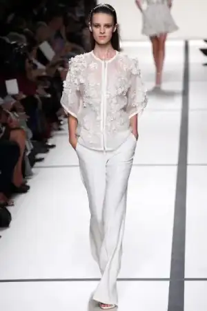 $elie_saab_2014_ilkbahar_defile_moda_elbise_modelleri (39).webp