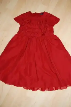$GAP kÃ½rmÃ½zÃ½ saten elbise 5 yaÃ¾ 25 tl.webp