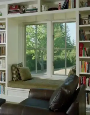 $minimalist-window-seats-with-tidy-bookshelf-decor-590x751.webp