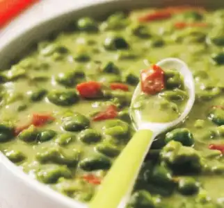 $sutlu-bezelye-yemegi-tarifi.webp
