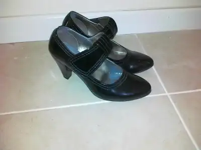 $03062011412.webp