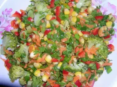 $Yemek-Tarifleri-Brokoli-Salatasi.webp