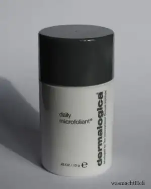 $heli_dermalogica_daily_microfoliant_review1.webp