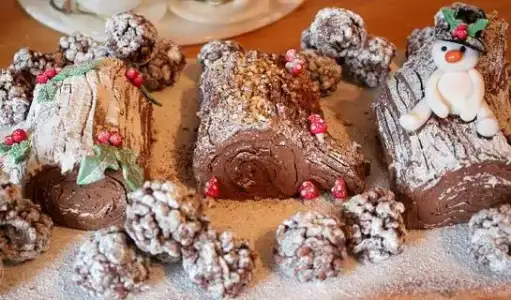 $Christmas Baking 2.webp