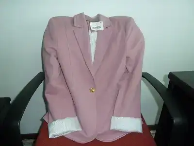 $8.webp