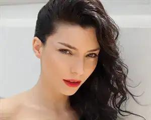 $merve-bolugur-muhtar-olmak-istiyor-firsthaber-2tgwsw.webp