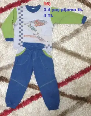 $15 3-4 ya&#351; pijama tk.webp
