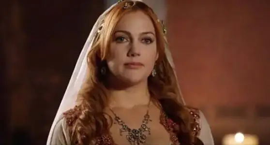 $meryem_uzerli (1).webp $meryem_uzerli (1).webp