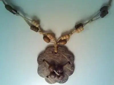 $TAKI_Hindistan_Cevizi_Kolye (2).webp