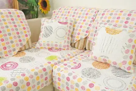 $101_Circle_patchwork_sofa_cover.webp