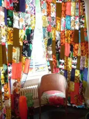 $vintage-vixen-patchwork-curtains-1(1).webp
