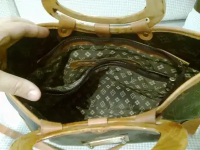 $22012014215.webp