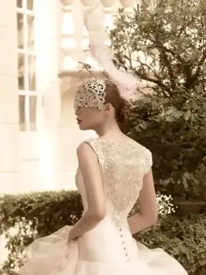 $ST.PUCCCHI-9457_Belle_Back.webp