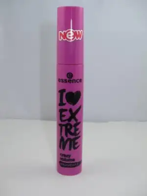 $Essence-I-Love-Extreme-Crazy-Volume-Mascara.webp