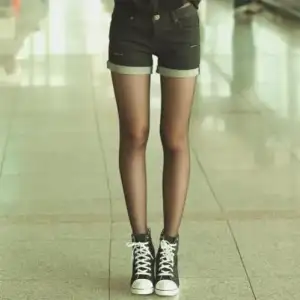$tumblr_lvt9hthxQ21qir2c7o1_500.webp