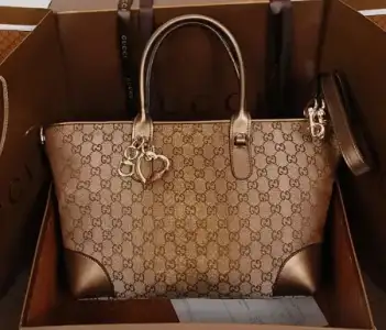 $gucci-1571.webp $gucci-1571.webp