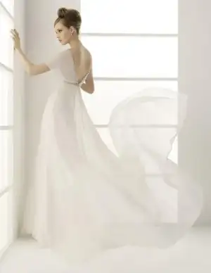 $114maritzavestidodenov.webp