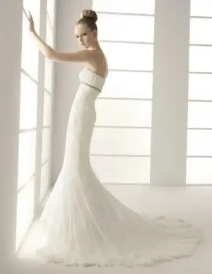 $117martavestidodenoviaal.webp